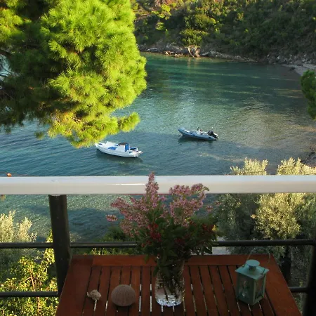 Marianna Agios Petros (Alonissos)